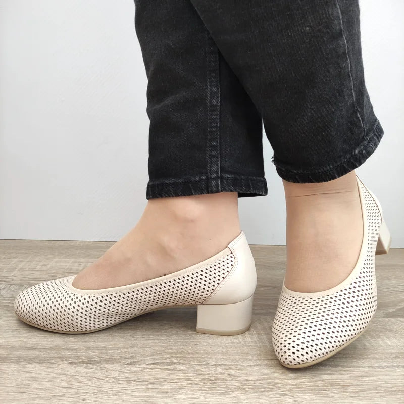PANTOFI PERFORATI DAMA CAPRICE 22501-44 BEJ CREM NAPPA