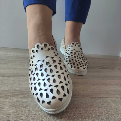 PANTOFI PERFORATI DAMA DOGATI 106 BEJ SIDEF