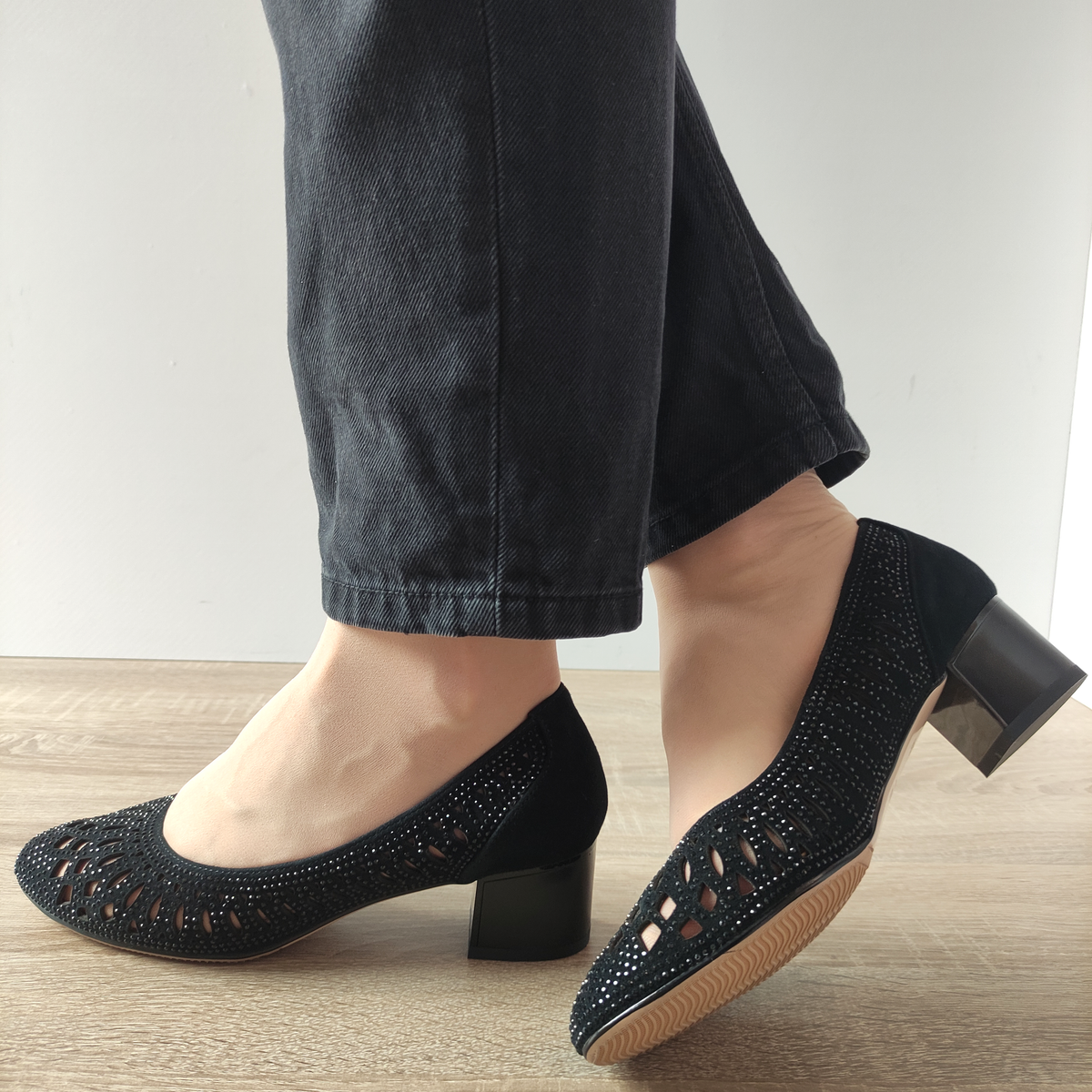 PANTOFI PERFORATI DAMA KARISMA 40023A 01-I NEGRI VELUR - imagine 2