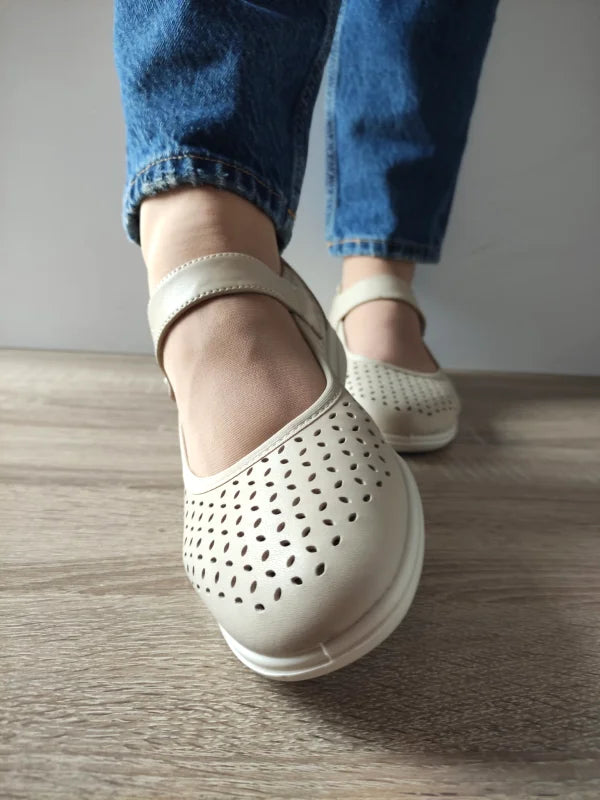 PANTOFI CASUAL PERFORATI DAMA KARISMA 60020B 03-N BEJ - imagine 5