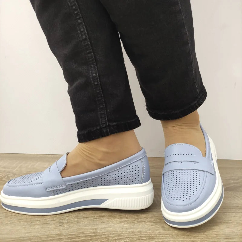 PANTOFI PERFORATI DAMA MARIA CONTI B929724 BLEU
