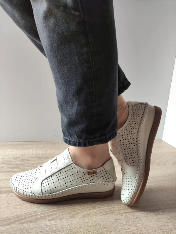 PANTOFI CASUALPERFORATI DAMA PIKOLINOS W8K-4890 BEJ - imagine 4