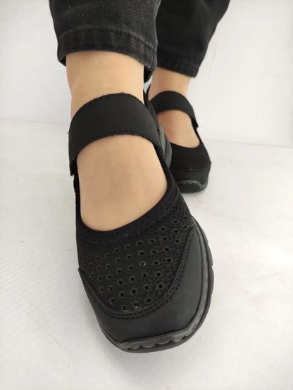 PANTOFI PERFORATI DAMA RIEKER L32B5-00 NEGRI