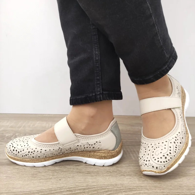 PANTOFI PERFORATI DAMA RIEKER N4299-60 BEJ - imagine 3