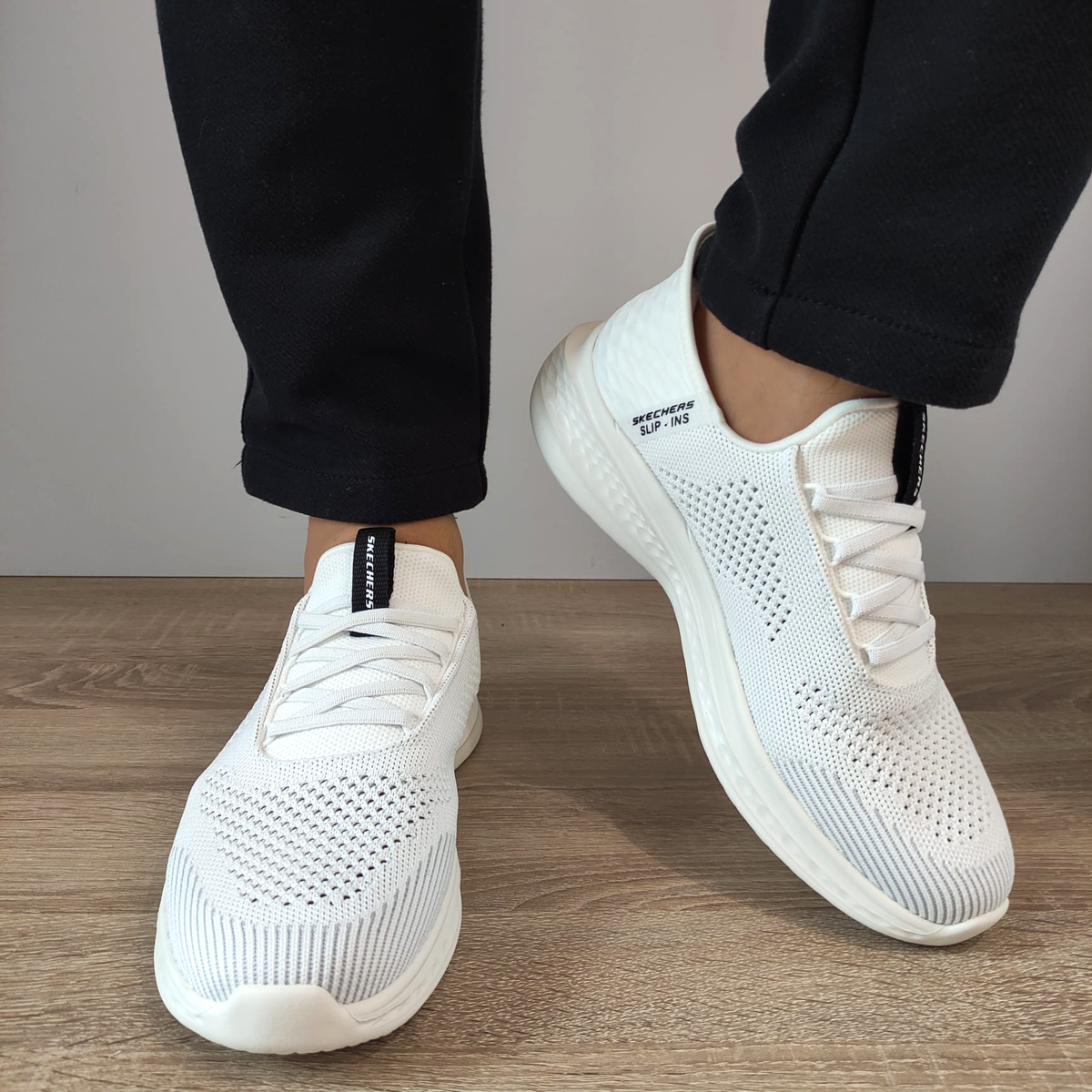 PANTOFI SPORT BARBATI SKECHERS 210810 WHT - imagine 7