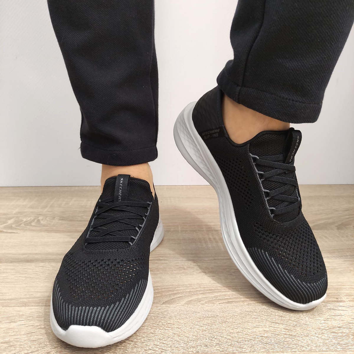 PANTOFI SPORT BARBATI SKECHERS 210810 BLK - imagine 4