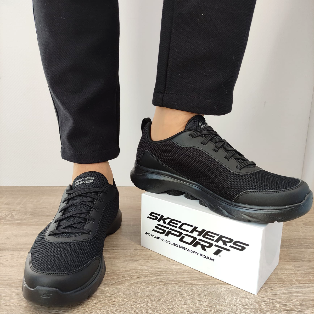PANTOFI SPORT BARBATI SKECHERS 216644 BBK - imagine 6