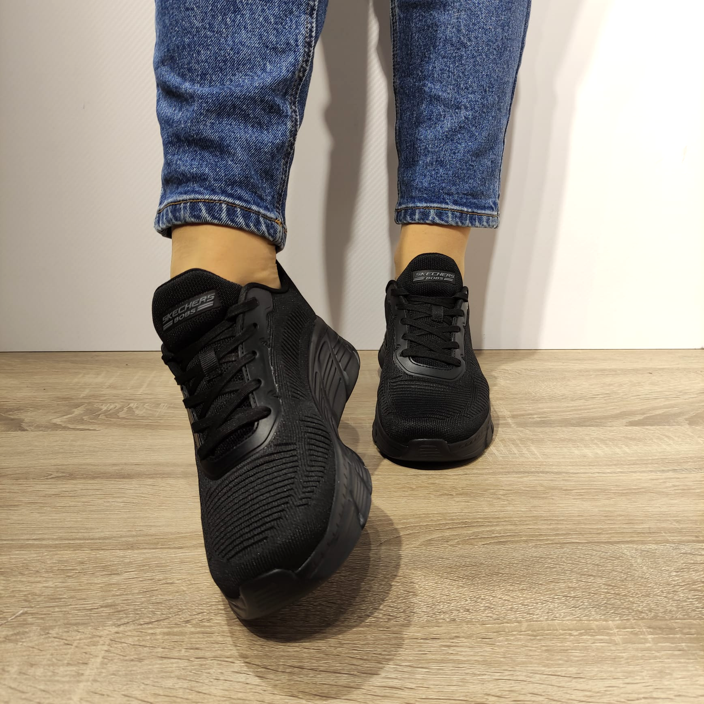PANTOFI SPORT DAMA SKECHERS 117385 BBK