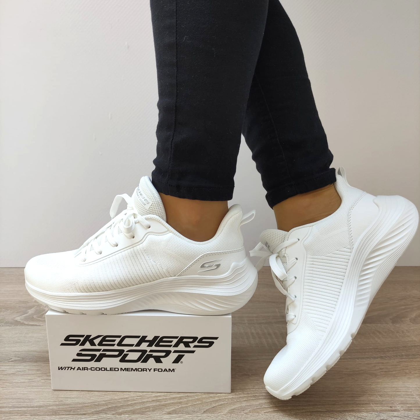 PANTOFI SPORT DAMA SKECHERS 117470 OFWT