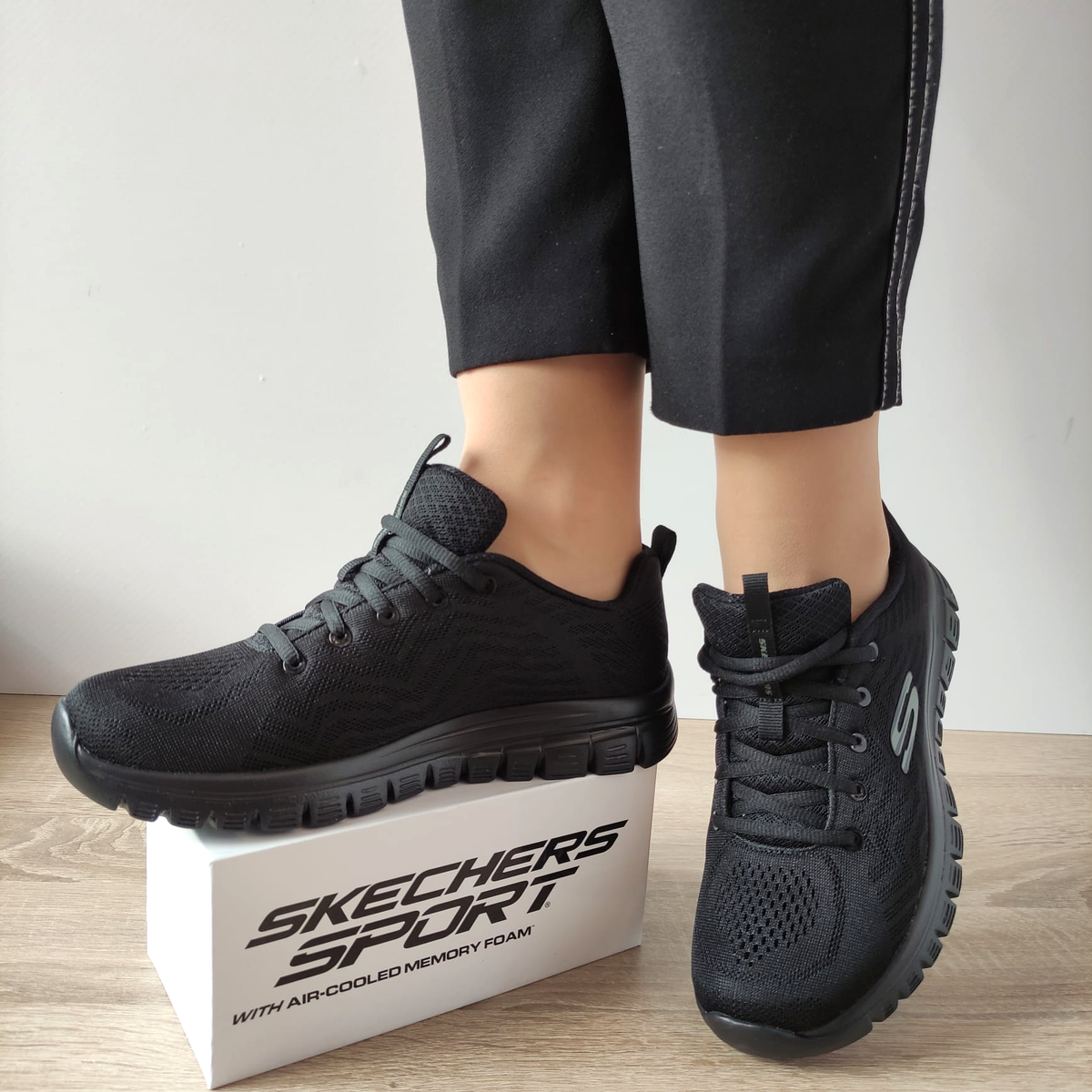 PANTOFI SPORT DAMA SKECHERS 12615 BBK - imagine 3