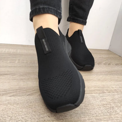 PANTOFI SPORT DAMA SKECHERS 150092 BBK