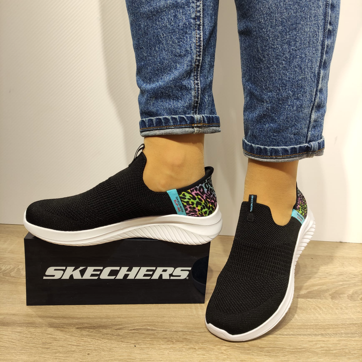PANTOFI SPORT DAMA / COPII SKECHERS 303801L BKMT - imagine 3