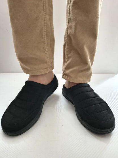 PAPUCI CASA BARBATI SKECHERS 204636 BBK