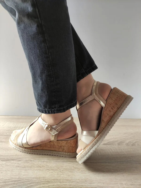 SANDALE CASUAL DAMA TAMARIS 28358-44 BEJ CU AURIU