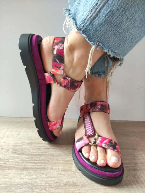 SANDALE CASUAL DAMA TAMARIS 28703-44 BURGUNDI + FLORAL - imagine 3