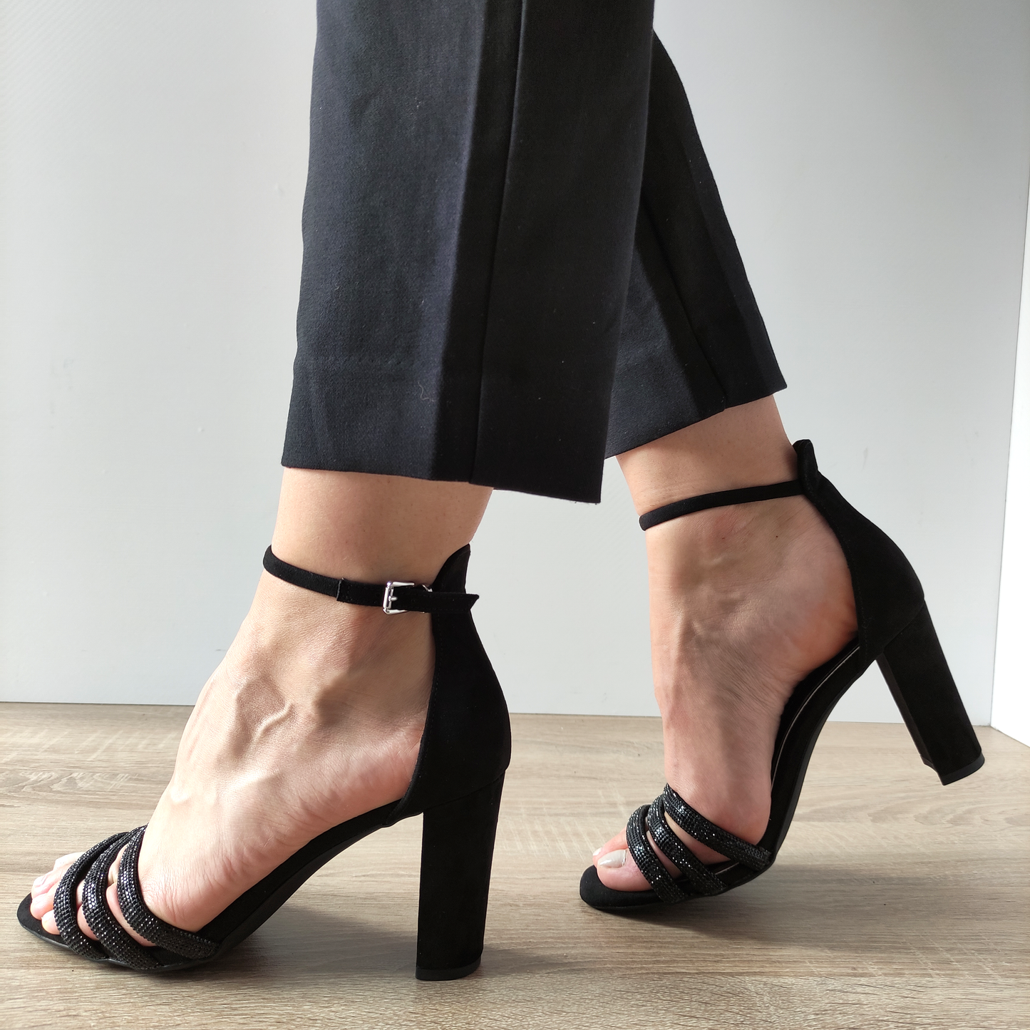 SANDALE ELEGANTE DAMA MARCO TOZZI 28318-42 NEGRE