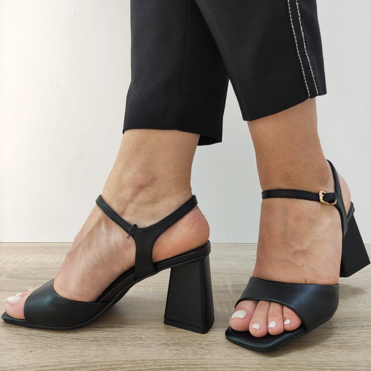 SANDALE ELEGANTE DAMA MARCO TOZZI 28321 NEGRE - imagine 3