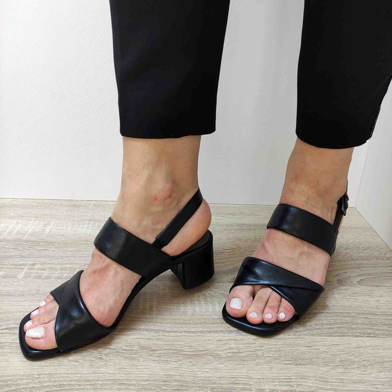 SANDALE ELEGANTE DAMA TAMARIS 88303 NEGRE - imagine 4