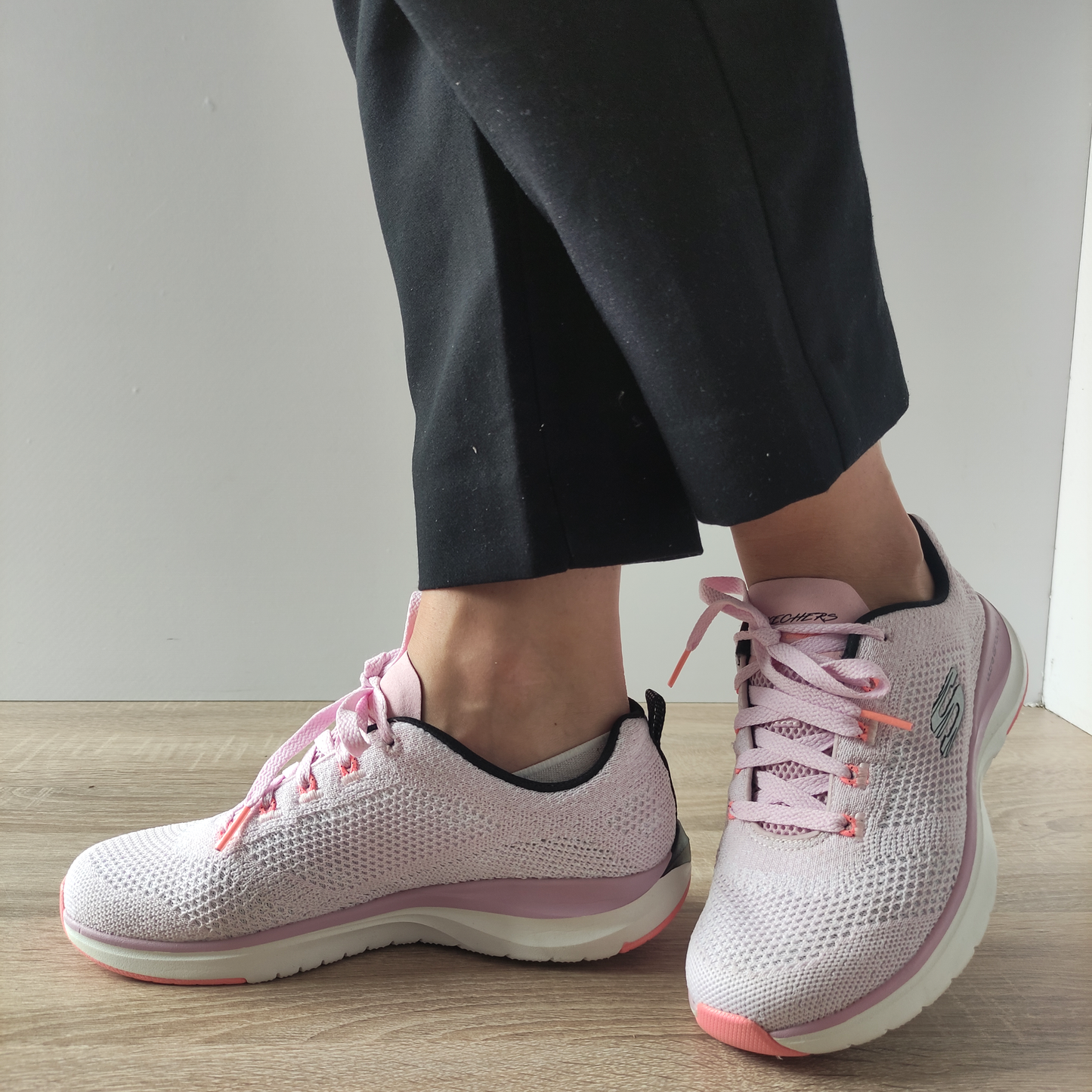 PANTOFI SPORT DAMA SKECHERS 149019 PKBK