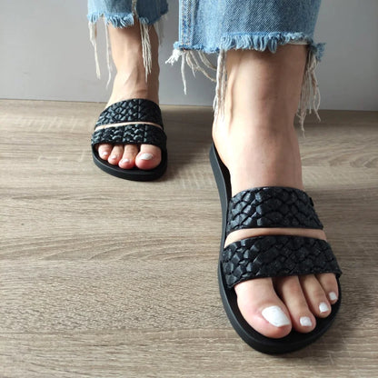 SLAPI DAMA IPANEMA RENDA II FEM 83243-AS026 01-K NEGRI