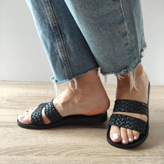 SLAPI DAMA IPANEMA RENDA II FEM 83243-AS026 01-K NEGRI