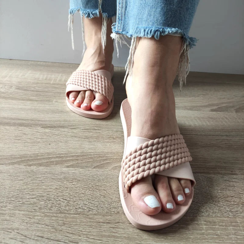 SLAPI DAMA IPANEMA RENDA II FEM 83244-BD246 10-K ROZ