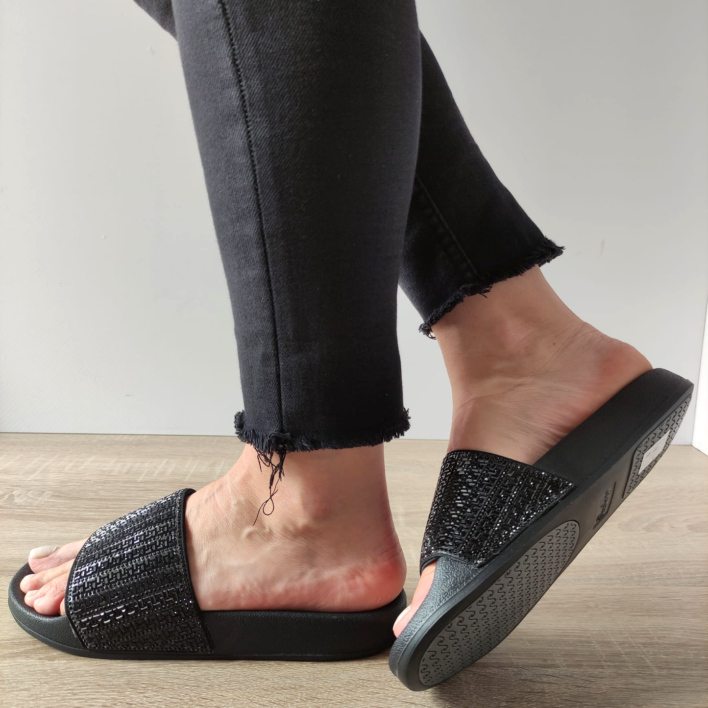 SLAPI DAMA SKECHERS 119320 BBK
