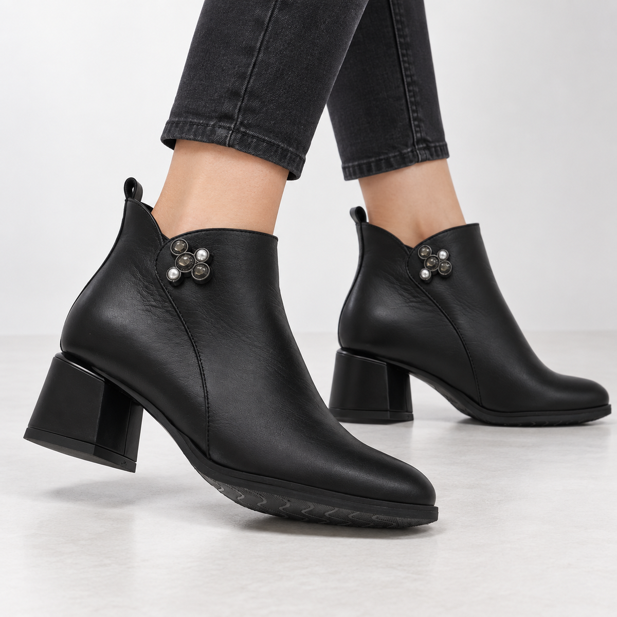 GHETE ELEGANTE DAMA AGA 02576 39 Negru