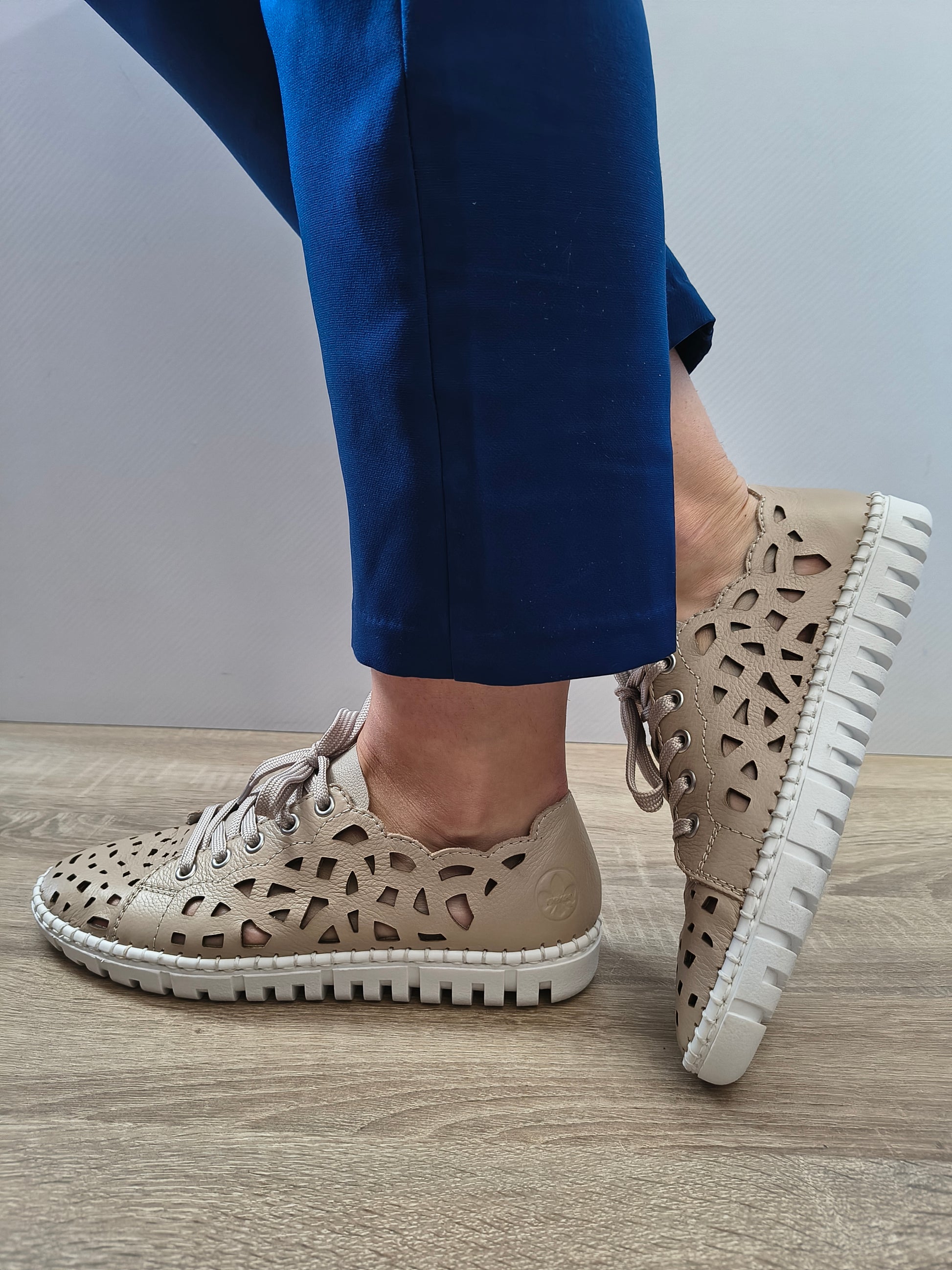 Pantofi Perforati Casual Damă Rieker M2315-60 Bej - Piele Naturală - vedere 2
