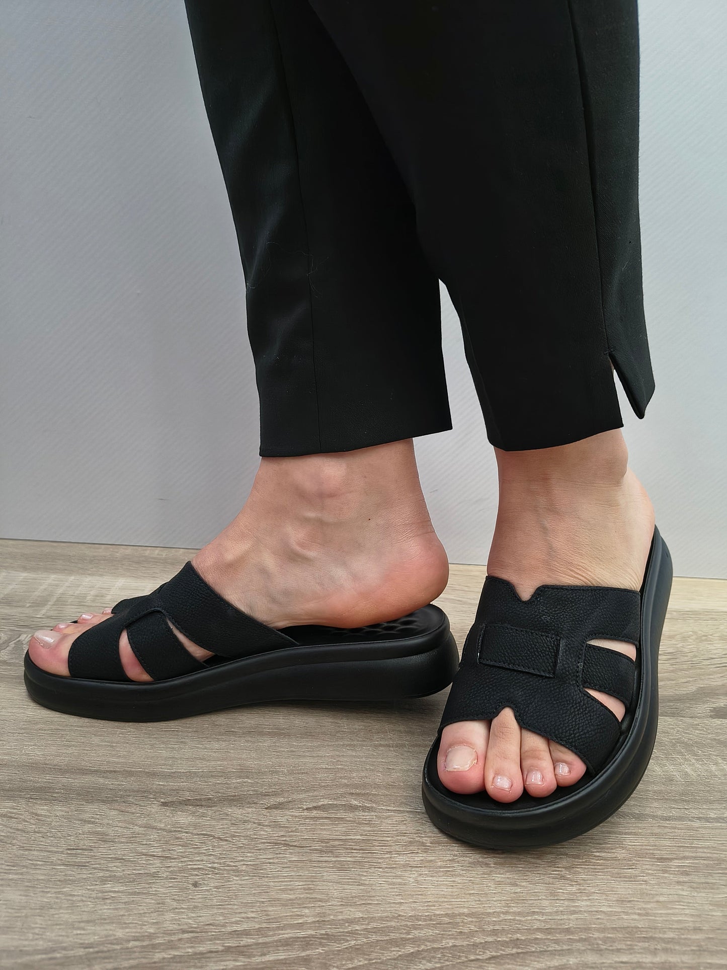 Saboti Casual Damă Formazione 28-008 Negru - Piele Naturală Nubuck