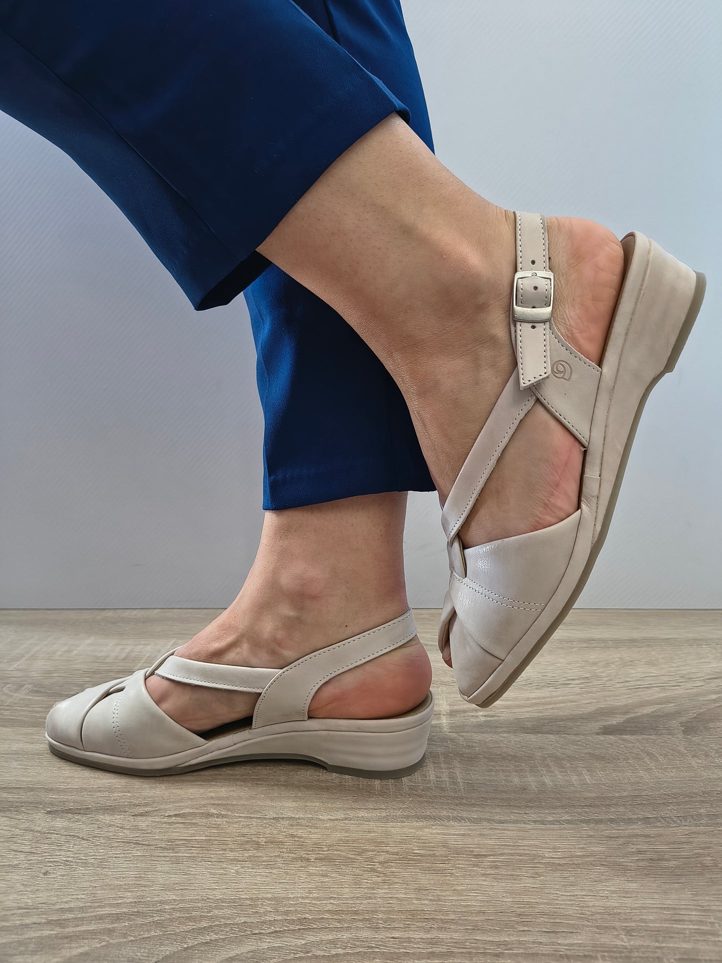 Sandale Casual Damă Suave 0012T Crem - Piele Naturală - vedere 5