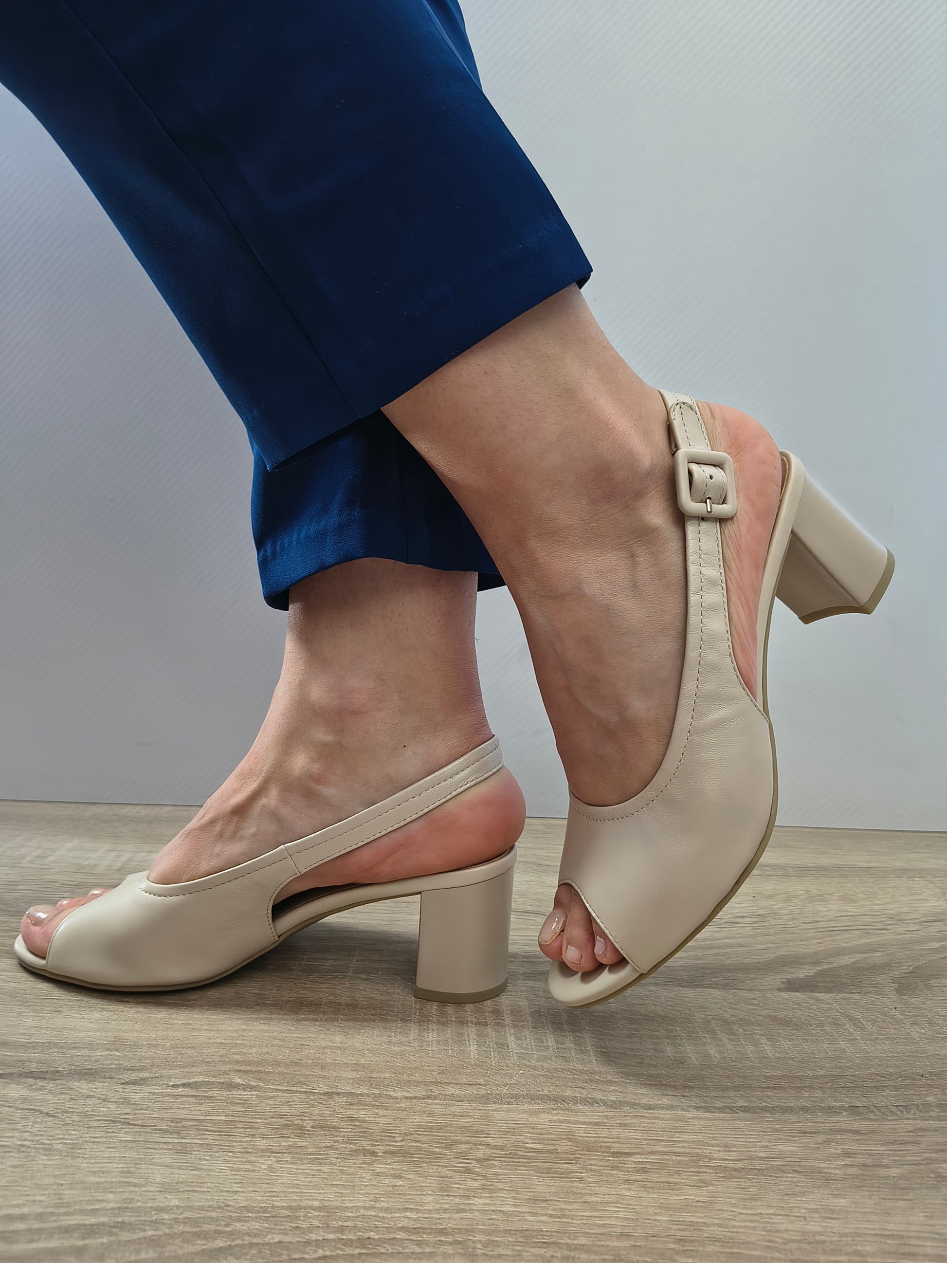 Sandale Elegante Damă Caprice 28307-46 140 Crem Perlat - Piele Naturală - vedere 5