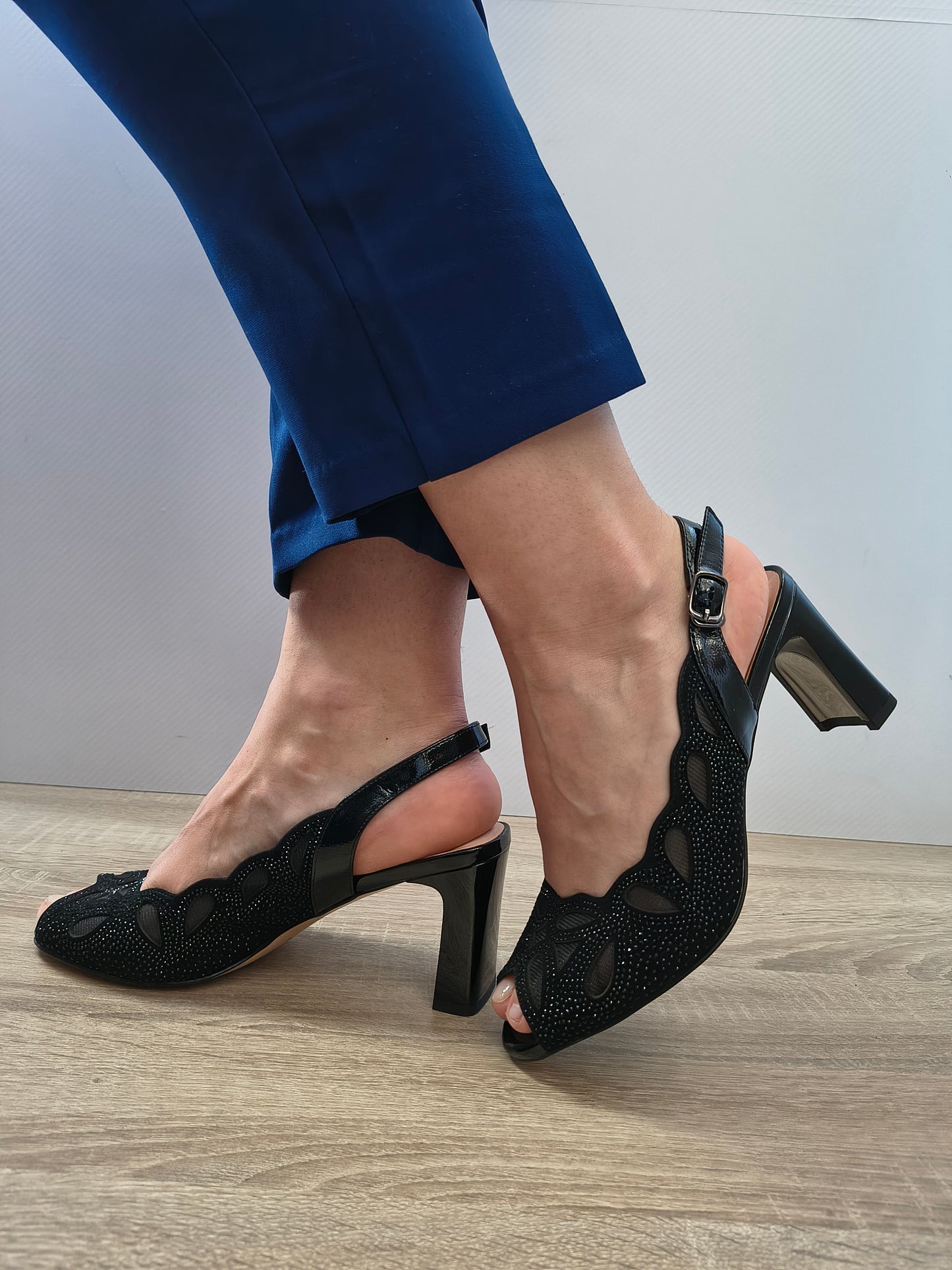 Sandale Elegante Damă Epica 380021B 01-I Negru - Piele Naturală Intoarsa - vedere 5