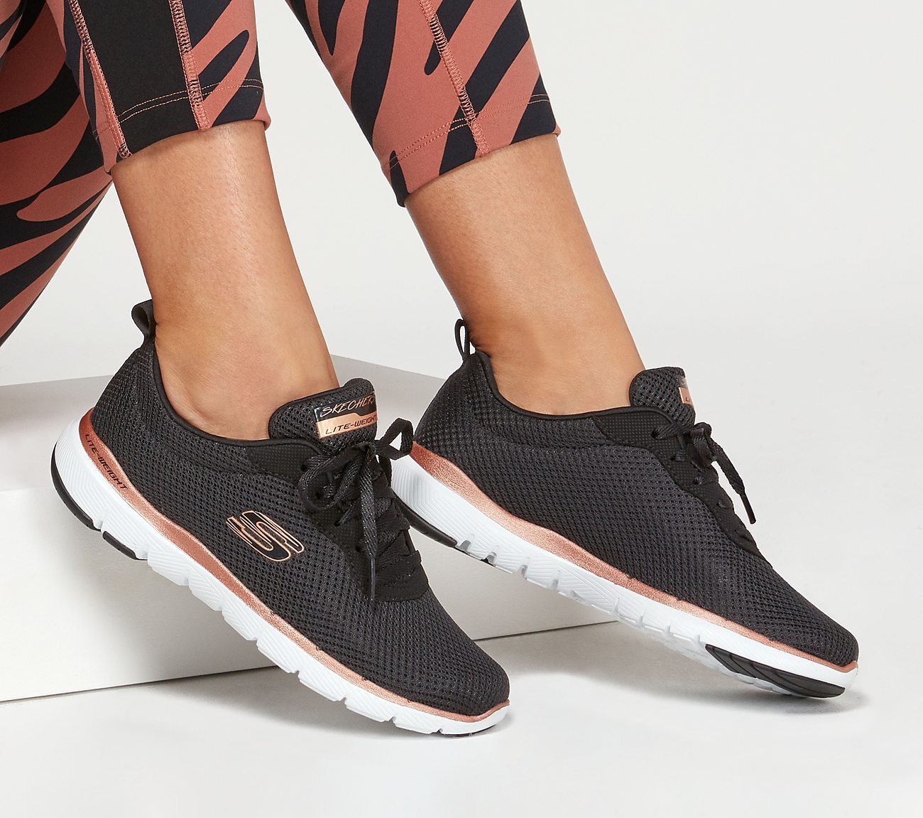 PANTOFI SPORT DAMĂ SKECHERS 13070 - totalpantofi