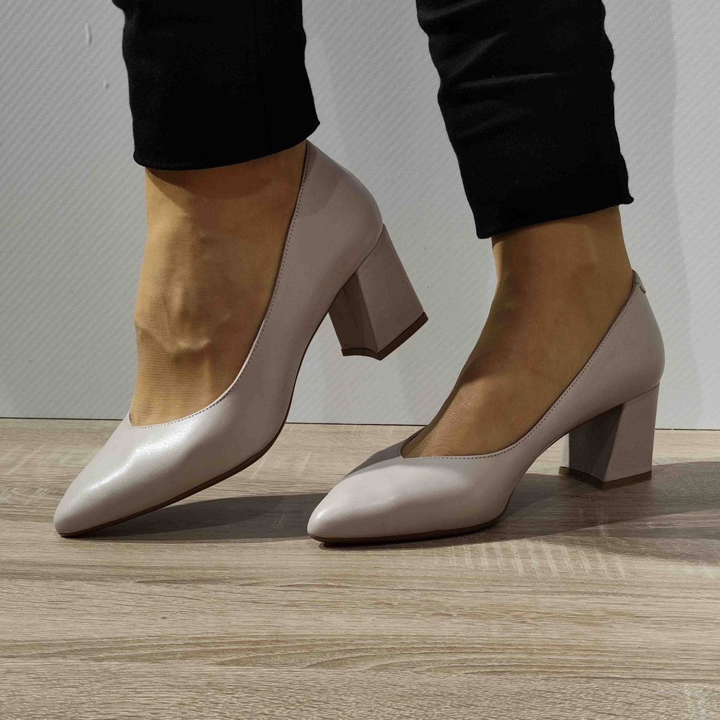 PANTOFI CASUAL DAMA ANNA VIOTTI 24170 BEJ