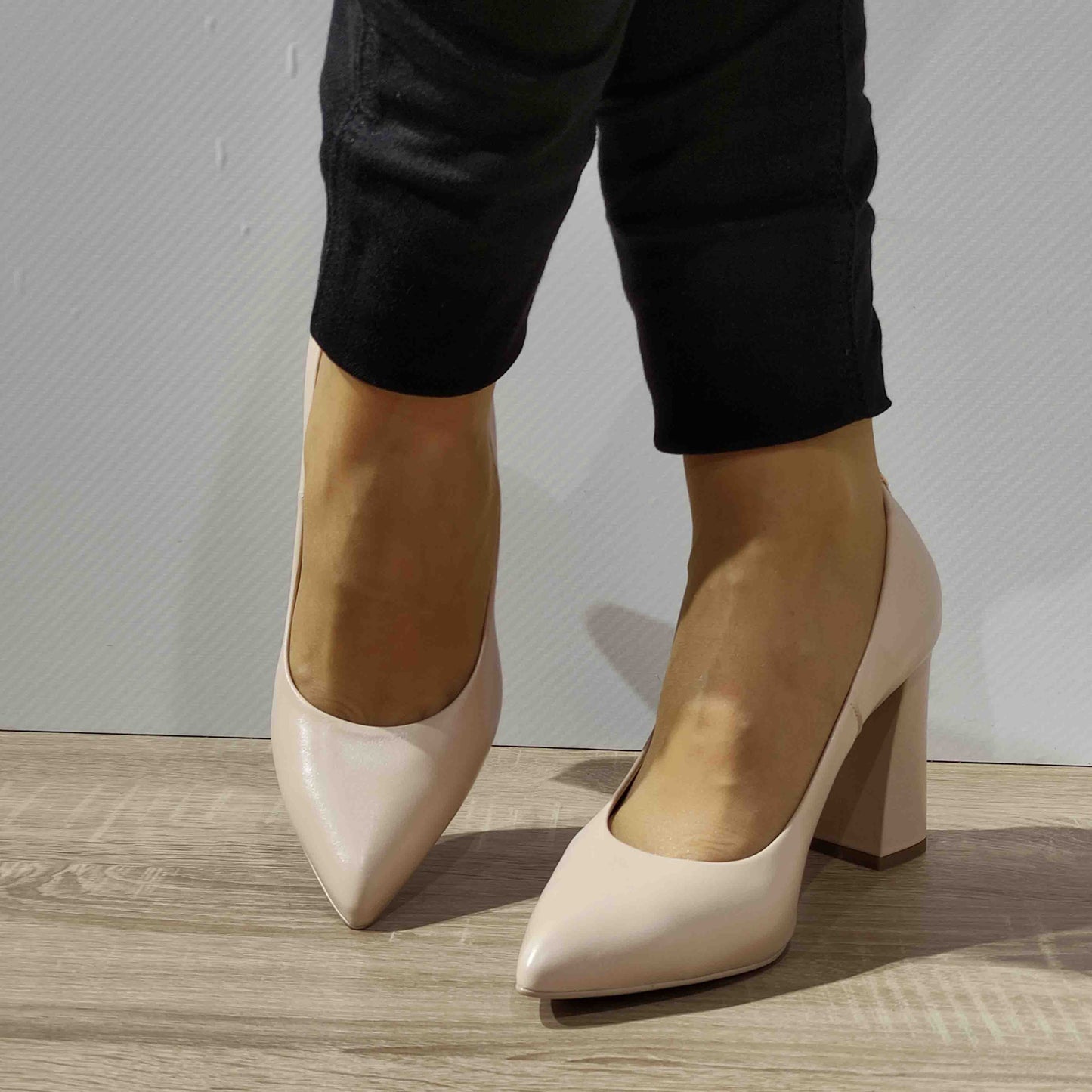 PANTOFI ELEGANTI DAMA SALA 9933 1953 NUDE