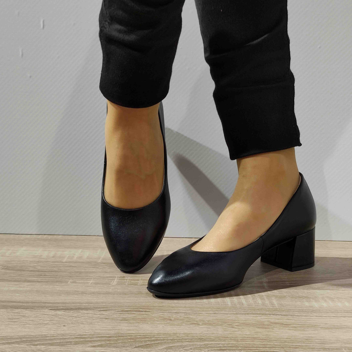 PANTOFI ELEGANTI DAMA TAMARIS 82300-20 NEGRI - imagine 4